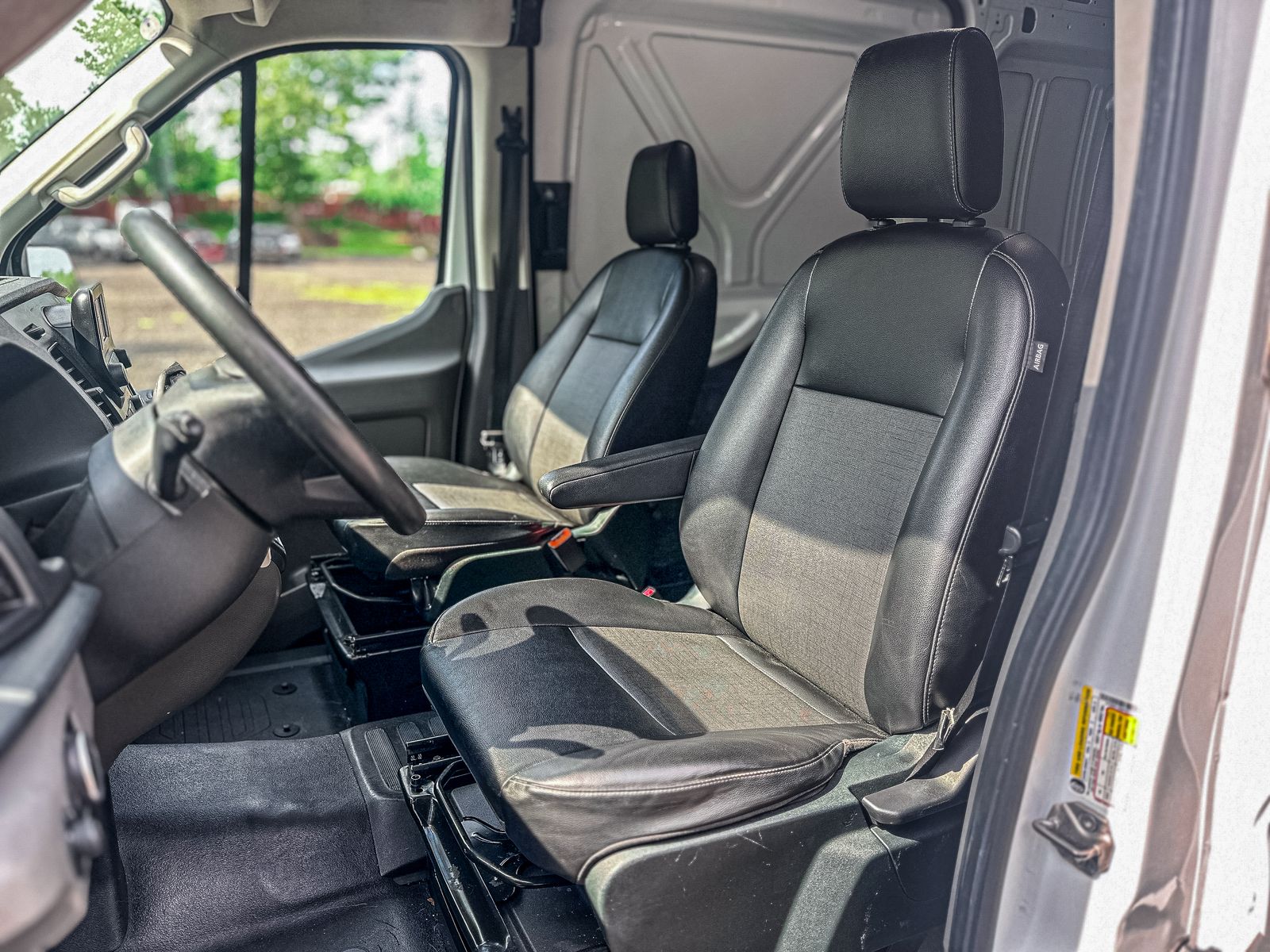 2023 Ford Transit photo 13