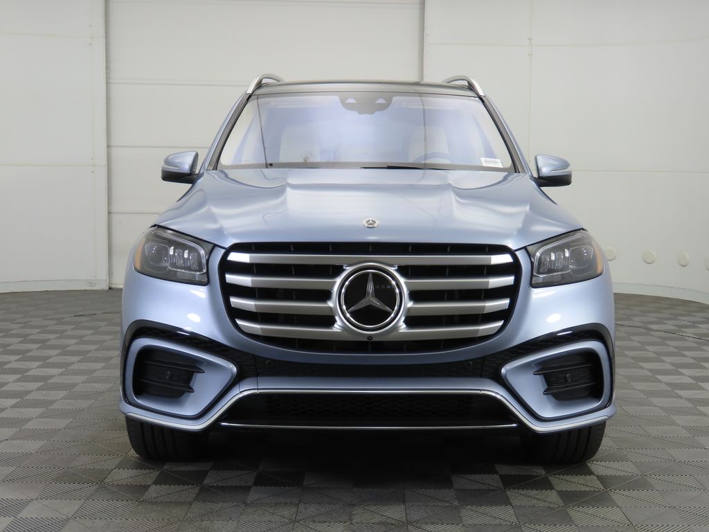 2026 Mercedes Benz GLS 580 4MATIC photo 2