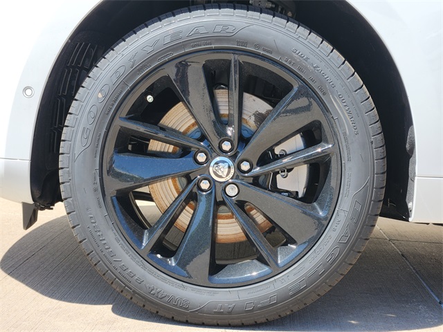 2026 Jaguar F-PACE P250 R-Dynamic S photo 9