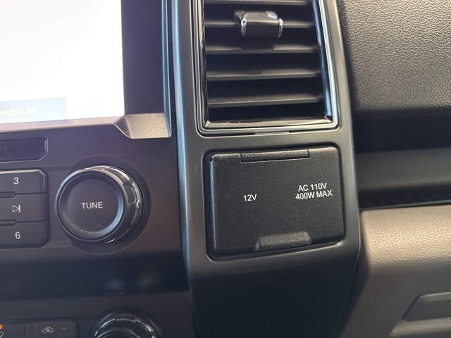 2019 Ford F-150 XLT photo 26