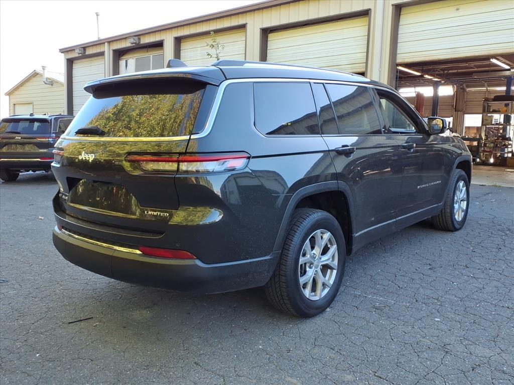 2023 Jeep Grand Cherokee Limited photo 6