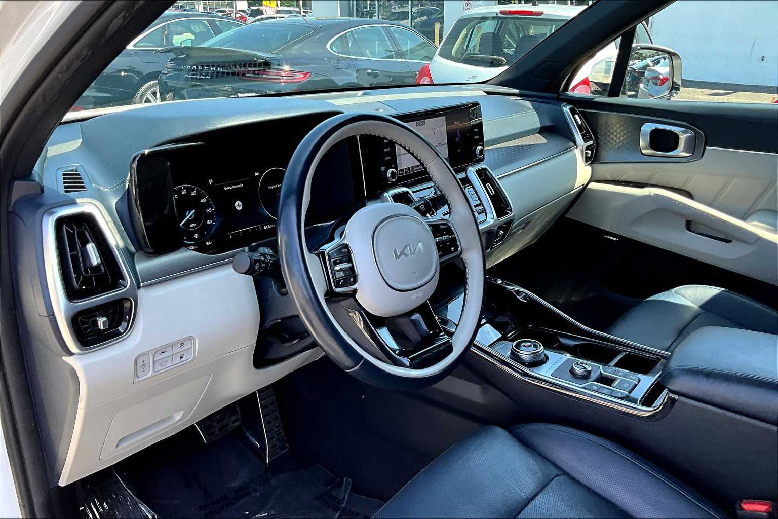 2022 Kia Sorento Plug-In Hybrid SX Prestige photo 14