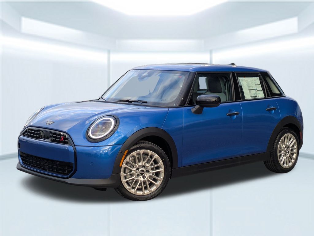 2026 MINI Hardtop 4 Door S's photo