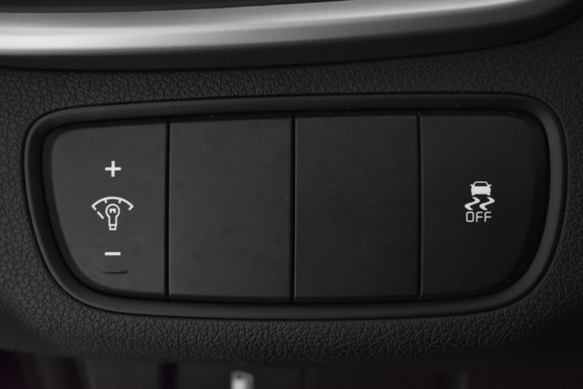 2018 Kia Sorento LX photo 23