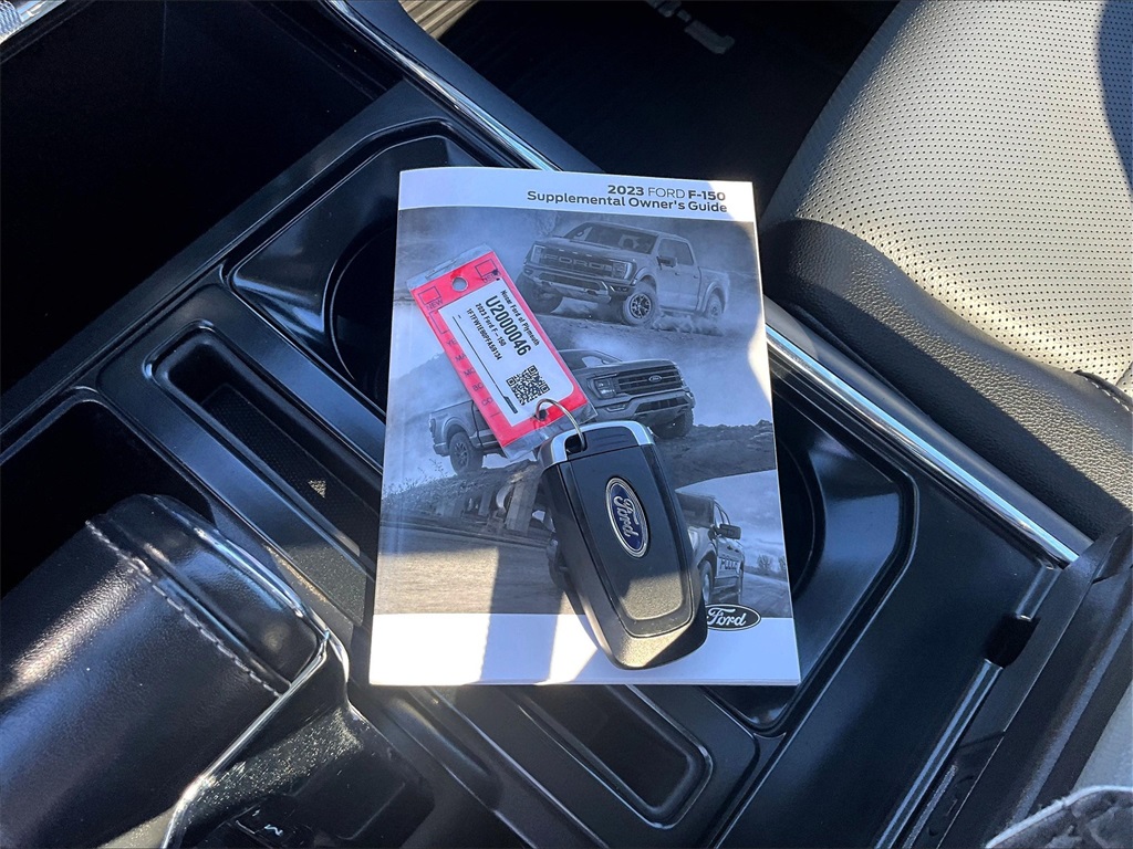2023 Ford F-150 Lariat photo 29