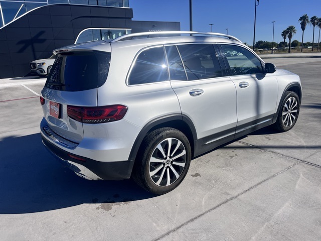 2022 Mercedes Benz GLB 250 photo 3