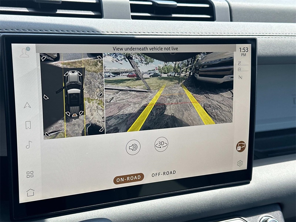 2025 Land Rover Defender 110 S photo 3
