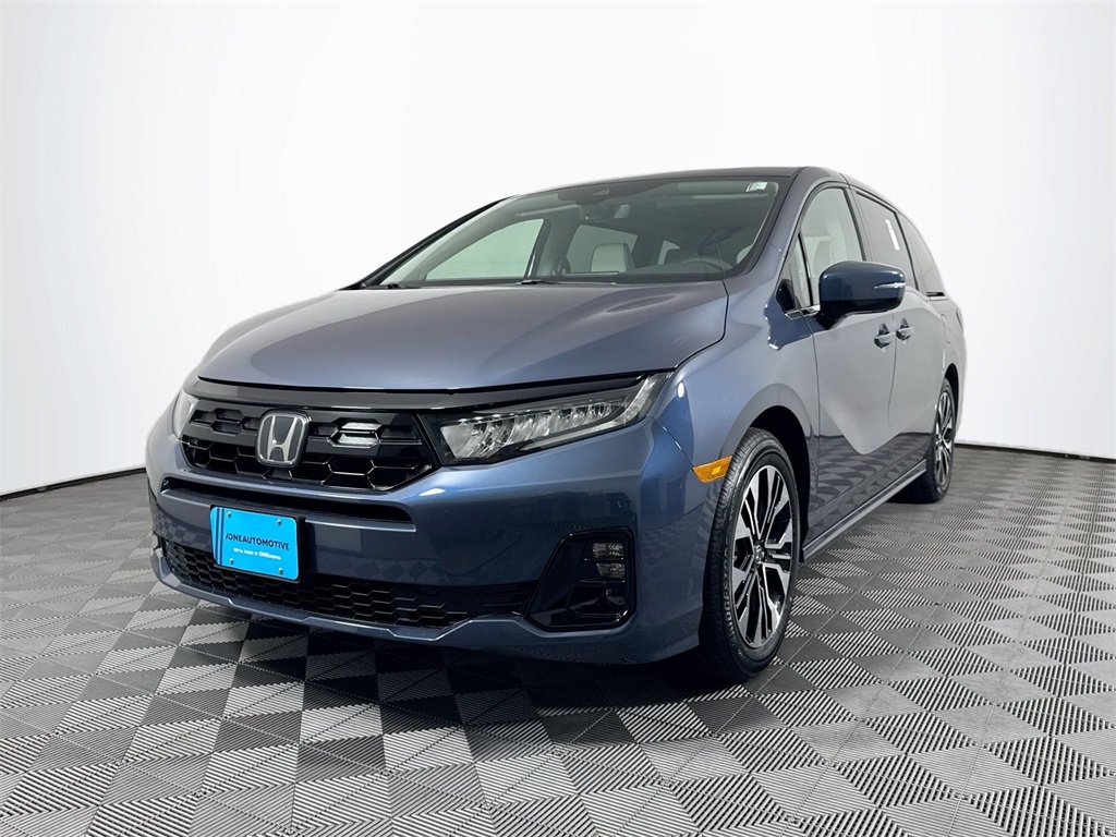 2026 Honda Odyssey Elite's photo