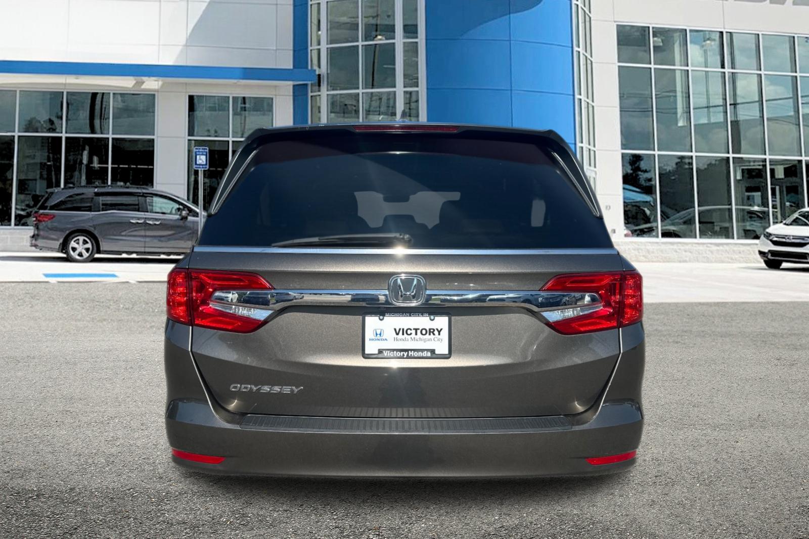 2018 Honda Odyssey EX-L photo 4