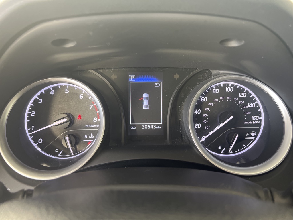 2023 Toyota Camry LE photo 9