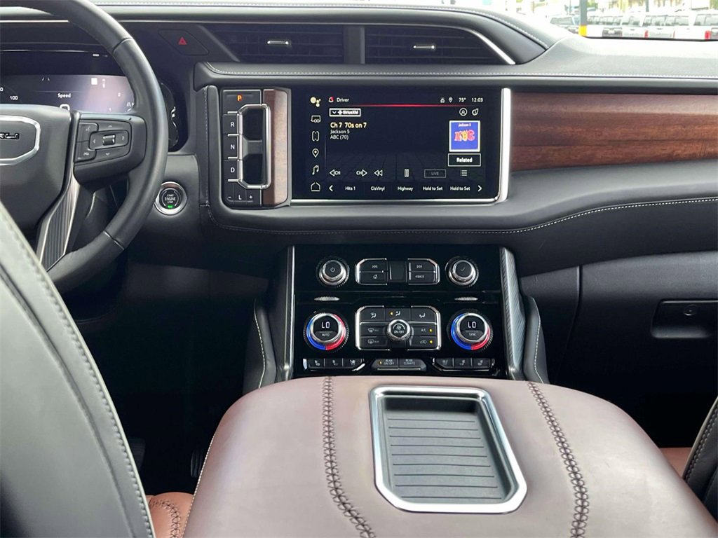 2023 Gmc Yukon Denali Ultimate photo 11