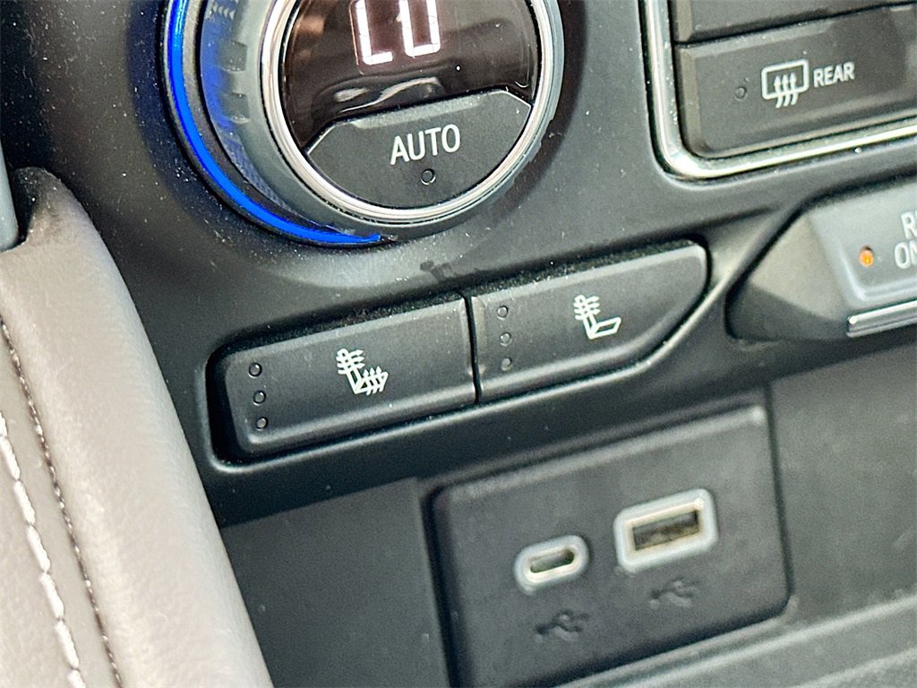 2022 Chevrolet Tahoe LT photo 18