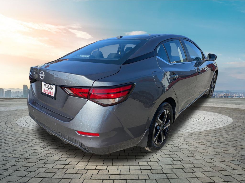 2025 Nissan Sentra SV photo 3