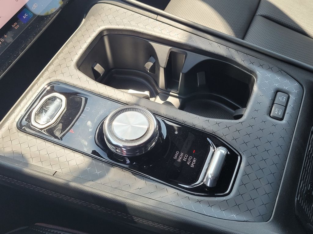 2025 Jeep Wagoneer S Launch Edition photo 11