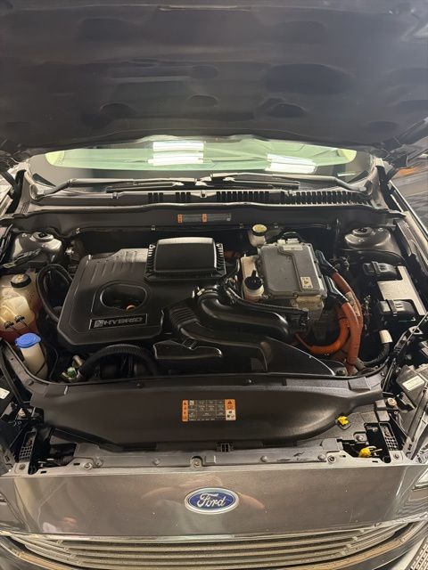 2018 Ford Fusion Hybrid Titanium photo 10