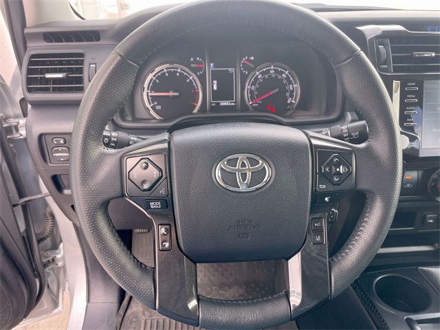 2024 Toyota 4Runner TRD Off-Road photo 6