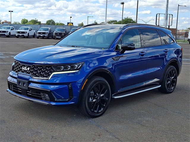 2022 Kia Sorento SX photo 3