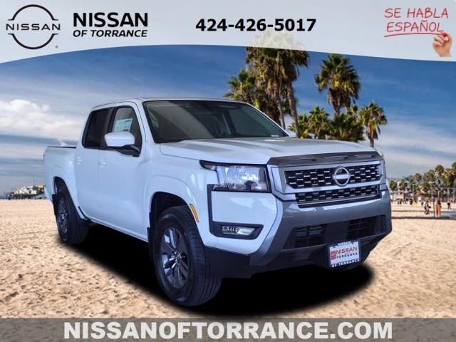 2025 Nissan Frontier SV's photo
