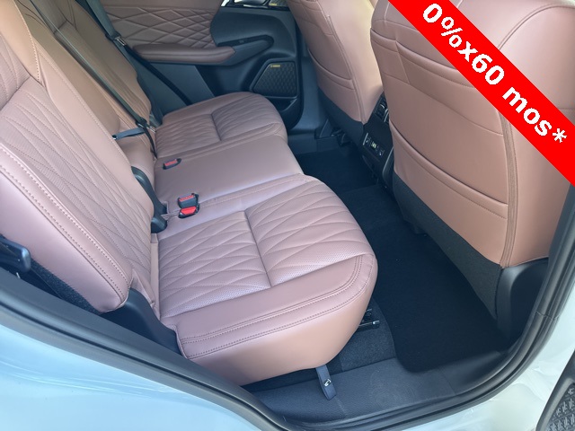 2025 Mitsubishi Outlander SEL photo 30
