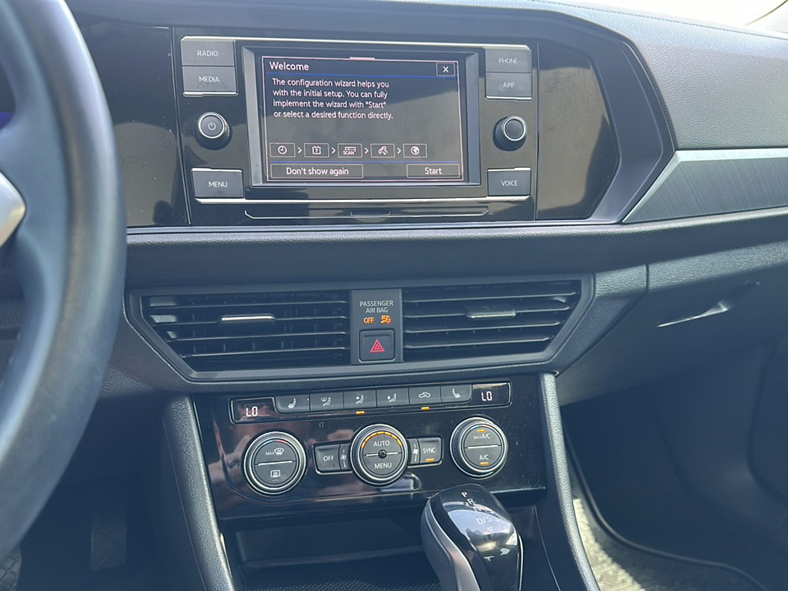 2023 Volkswagen Jetta 1.5T SE photo 11