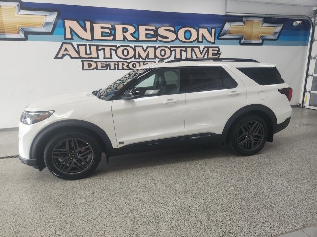 Used 2025 Ford Explorer ST with VIN 1FMWK8GC9SGA09207 for sale in Detroit Lakes, Minnesota