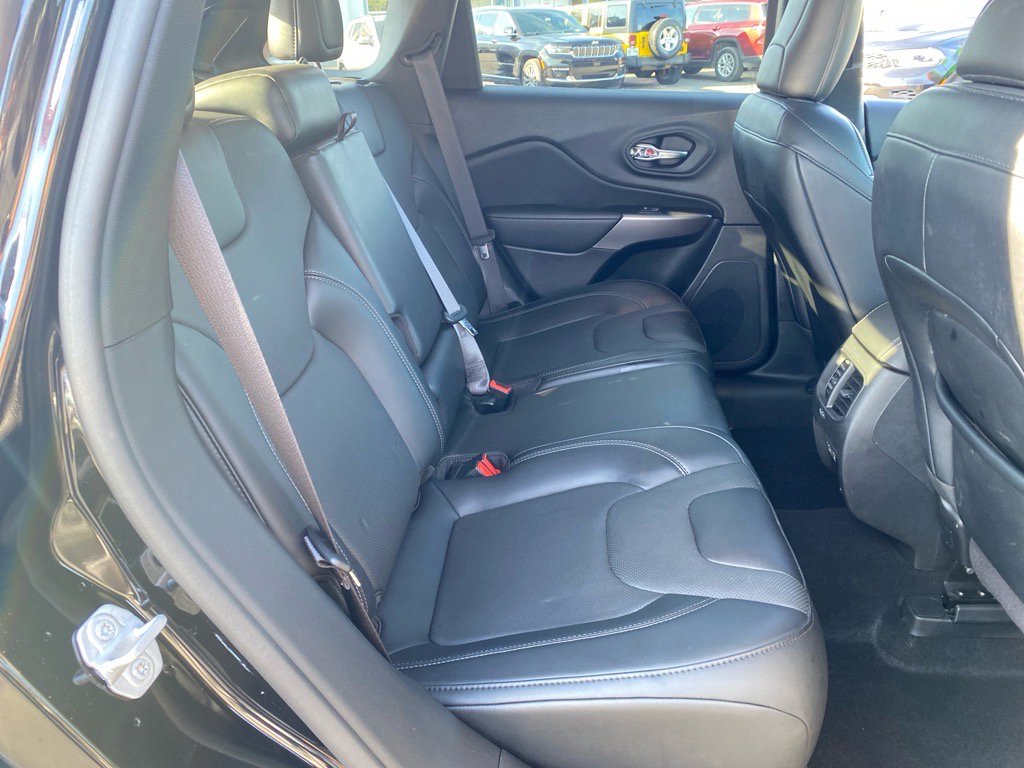 2022 Jeep Cherokee Limited photo 25