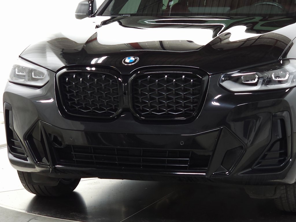 2023 BMW X4 - Image 12