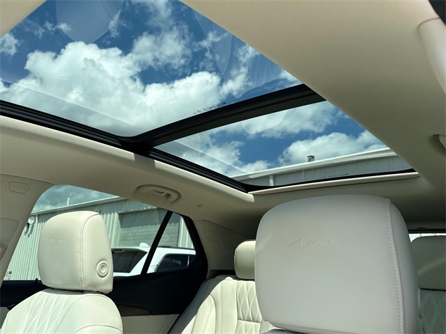 2022 Buick Envision Avenir photo 4