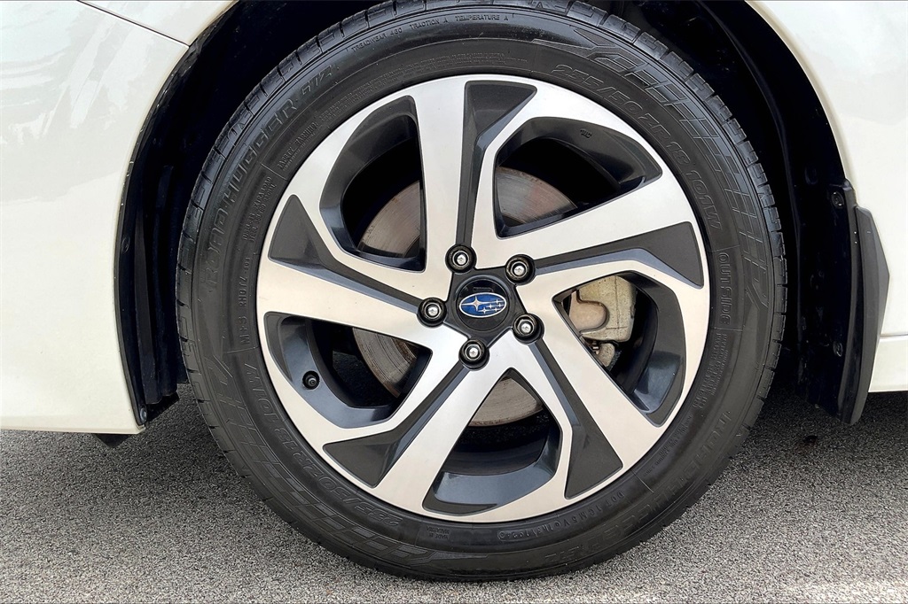 2020 Subaru Legacy Limited XT photo 6