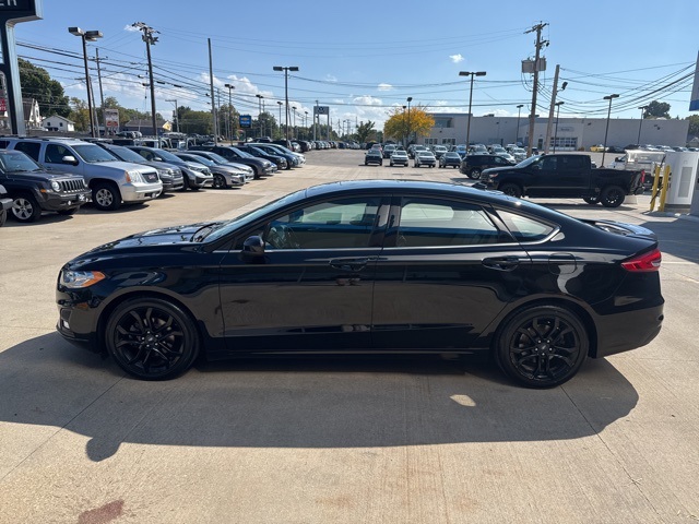 2019 Ford Fusion SE photo 5