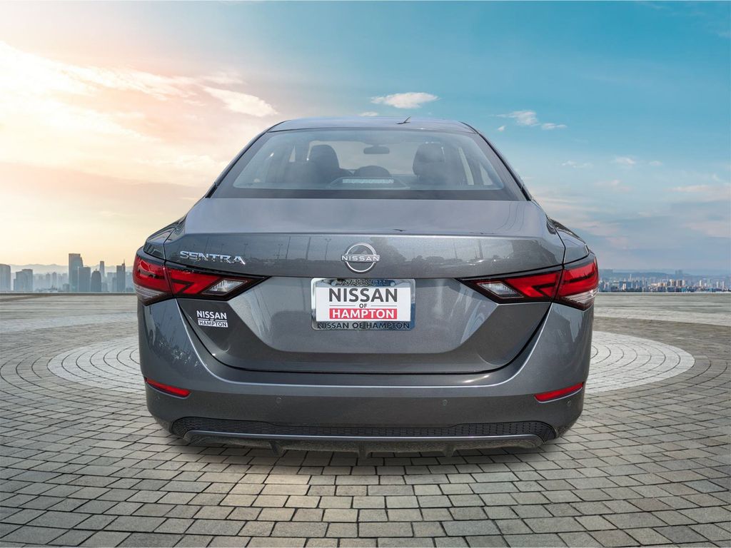 2025 Nissan Sentra S photo 4