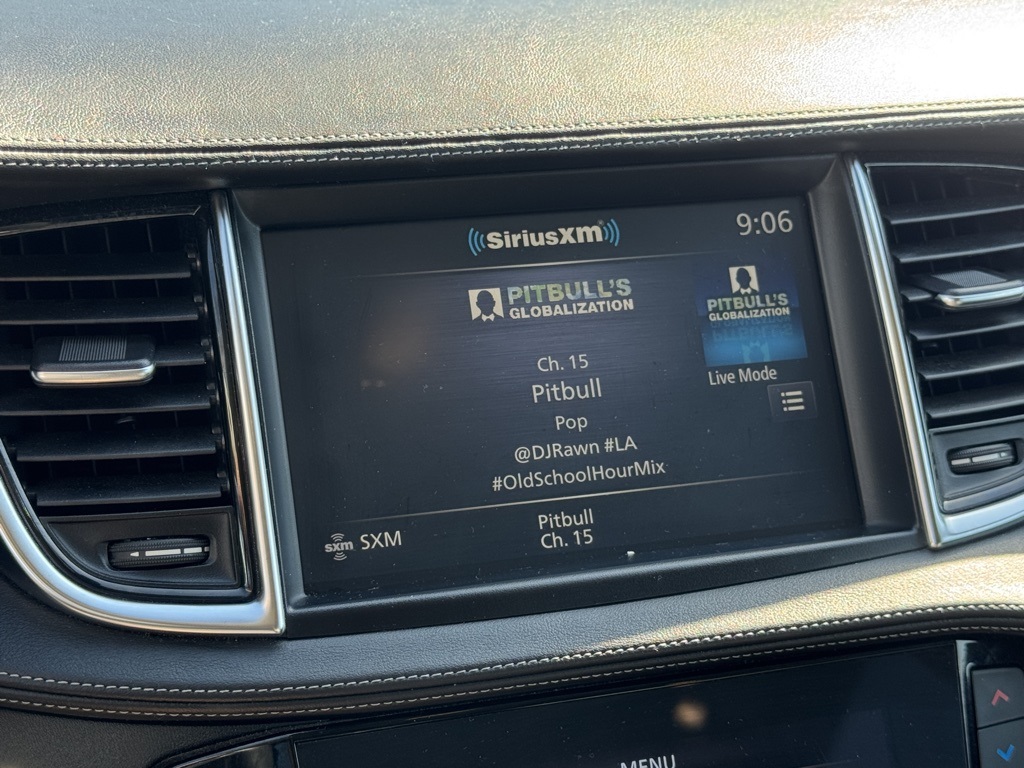 2024 Infiniti QX50 Luxe photo 10