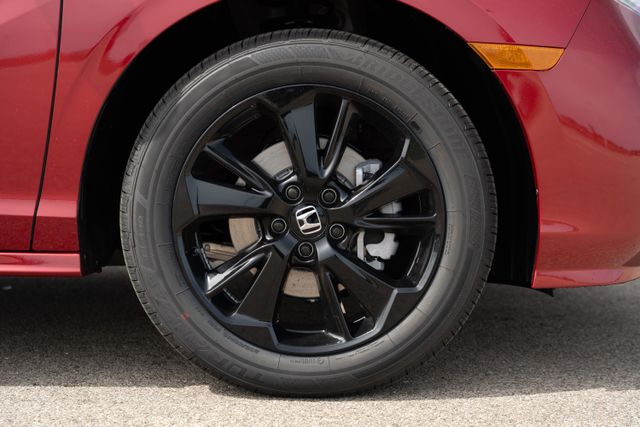 2026 Honda Odyssey photo 11