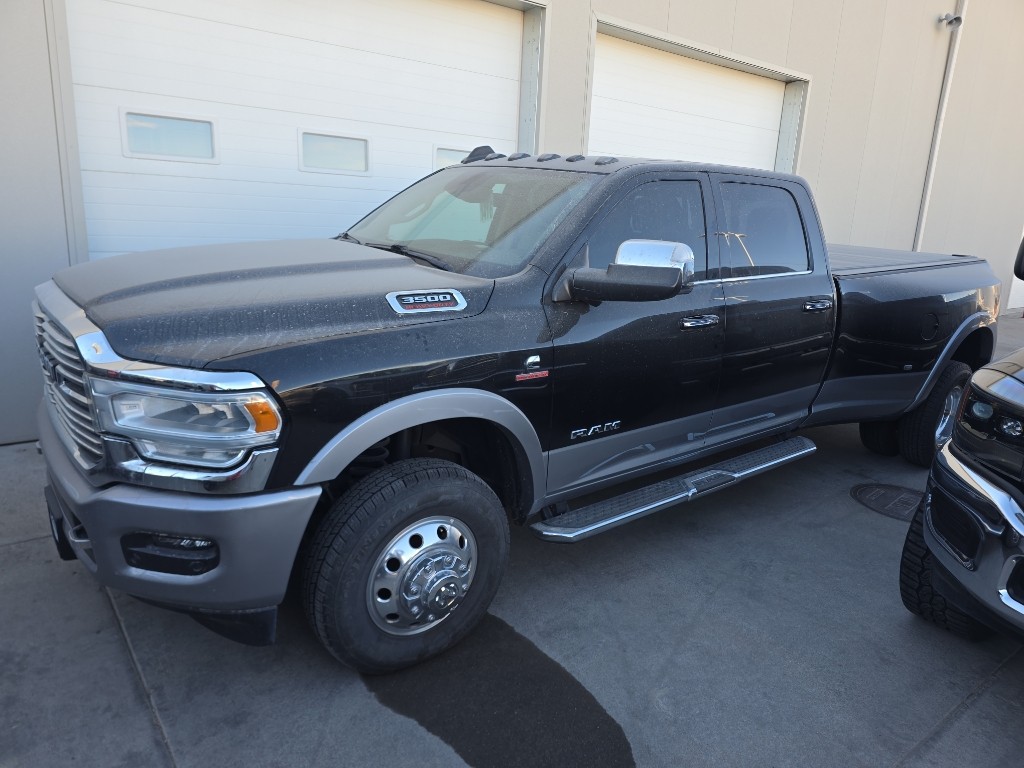 2020 RAM 3500 Laramie's photo