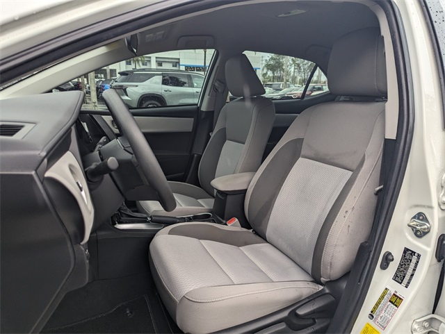 2019 Toyota Corolla L photo 5