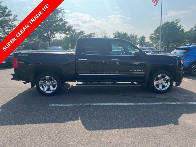2017 Chevrolet Silverado 1500 LTZ photo 2