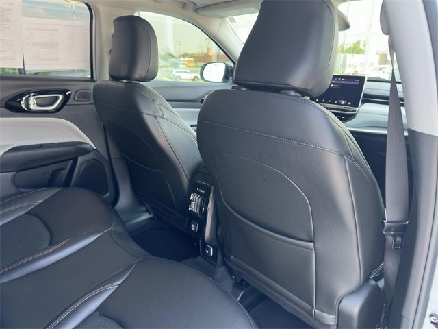 2022 Jeep Compass Limited photo 50