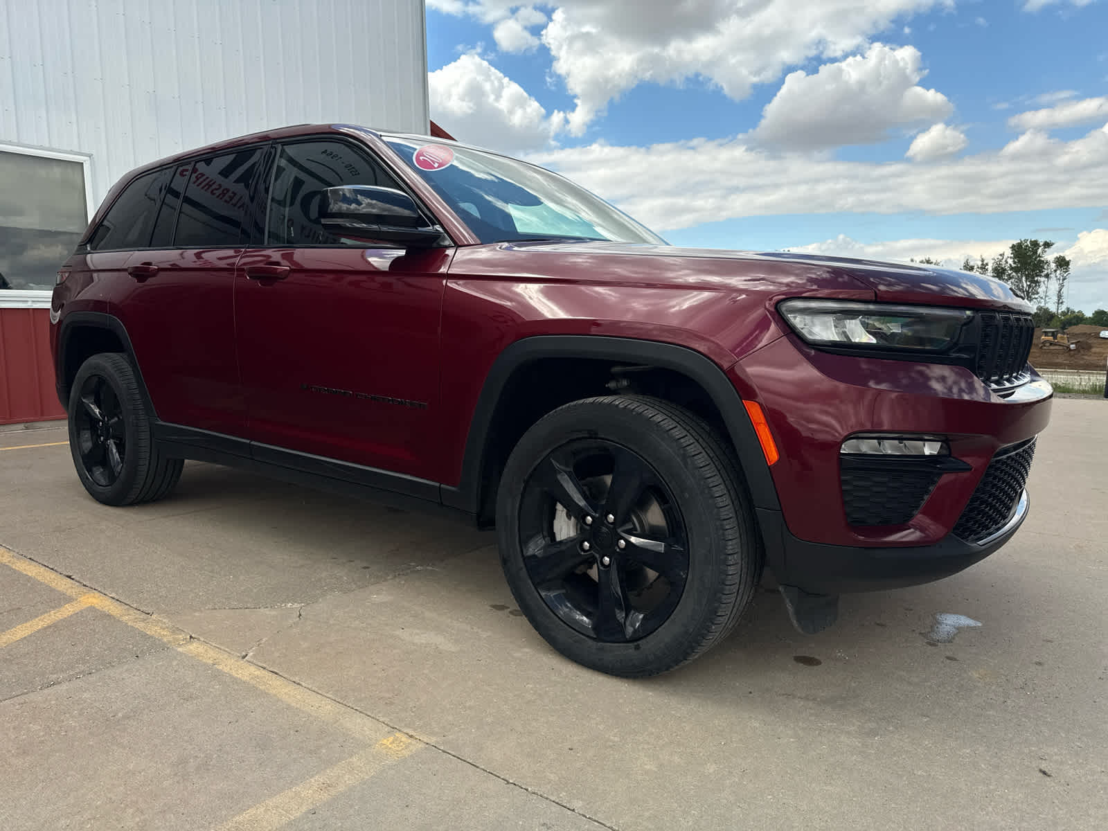 2023 Jeep Grand Cherokee Limited photo 3