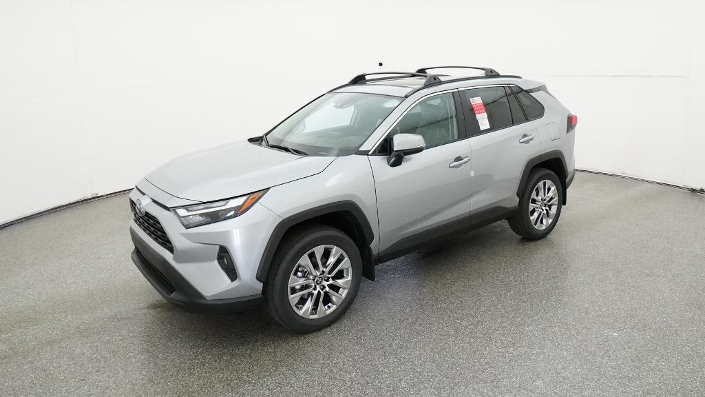 2025 Toyota RAV4 XLE Premium's photo