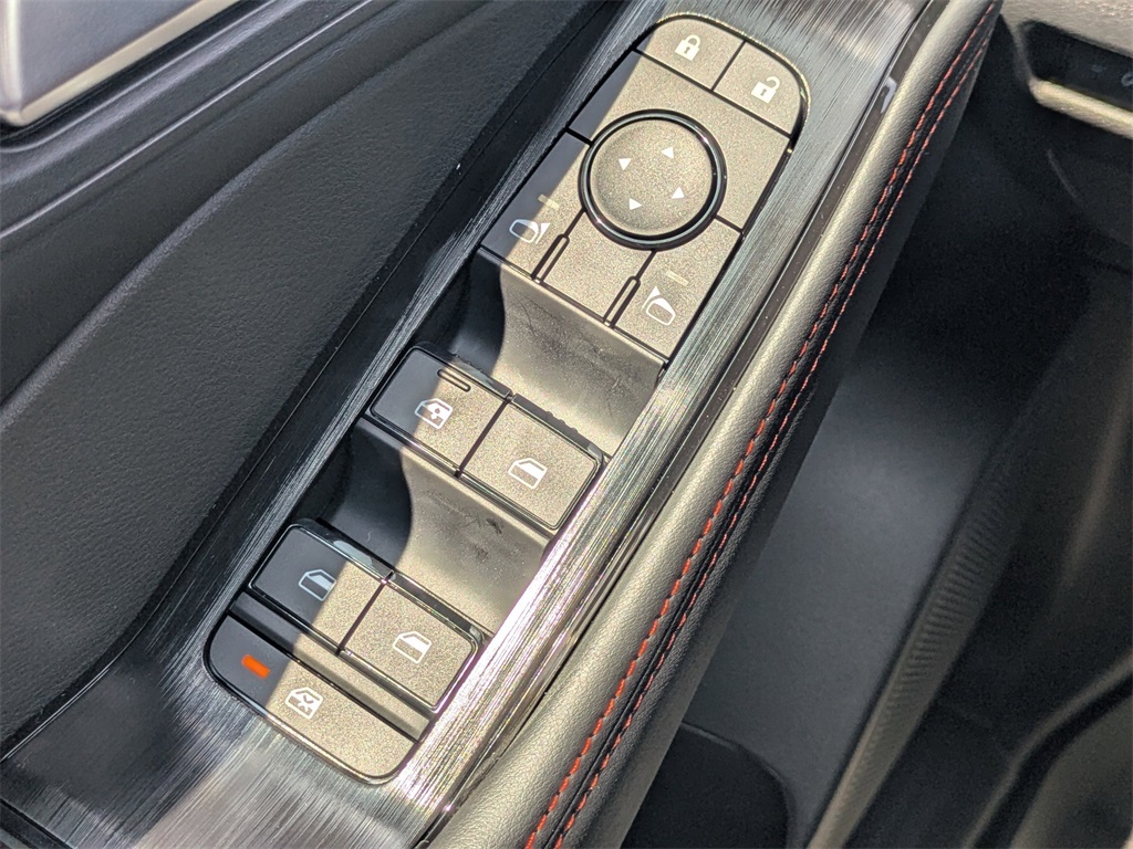2026 Nissan Rogue SV photo 25
