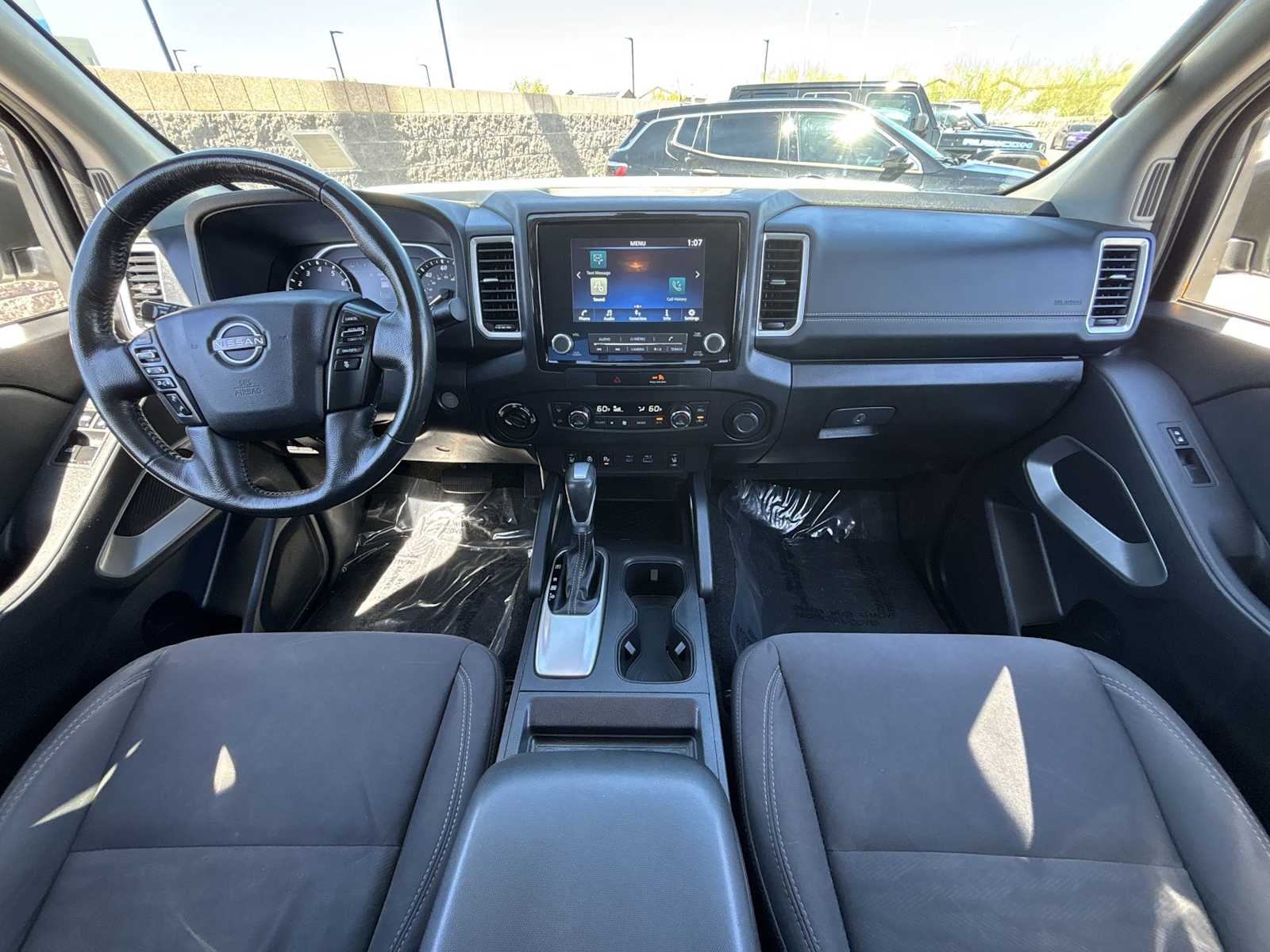 2022 Nissan Frontier SV photo 10