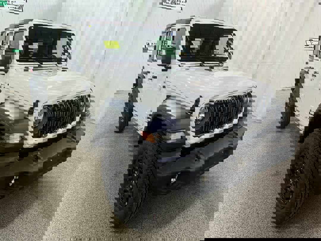 2026 Jeep Wrangler 4-Door Sport's photo