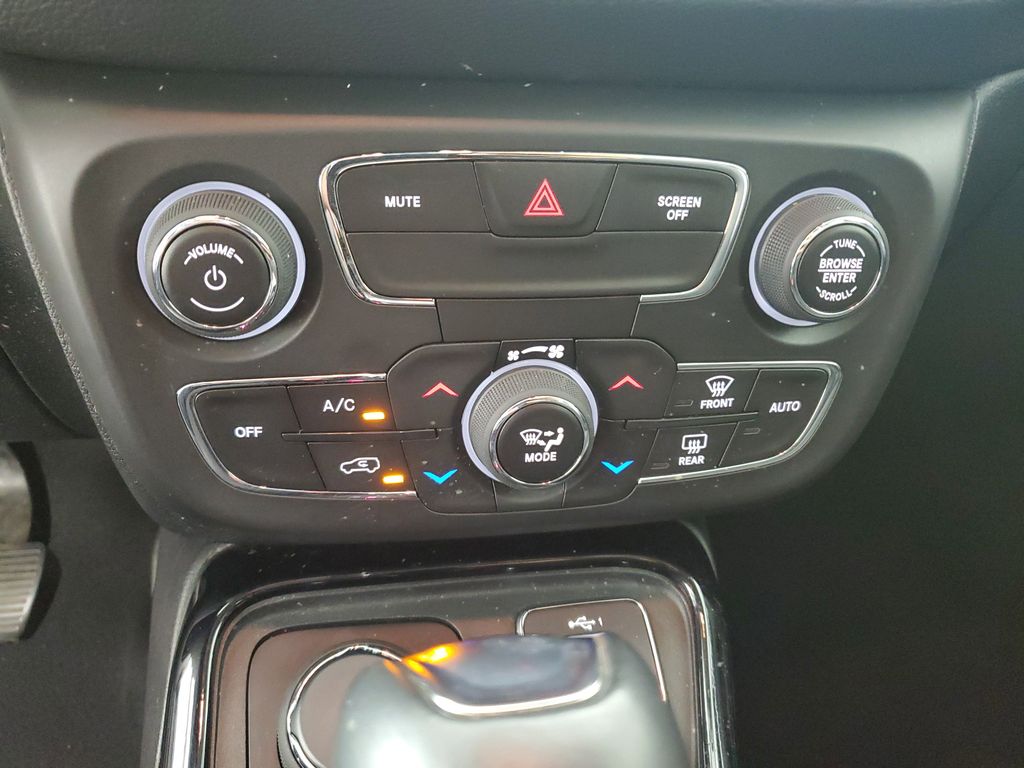 2021 Jeep Compass Altitude photo 17