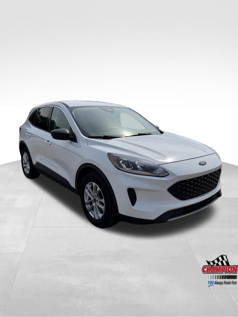 2022 Ford Escape SE photo 16