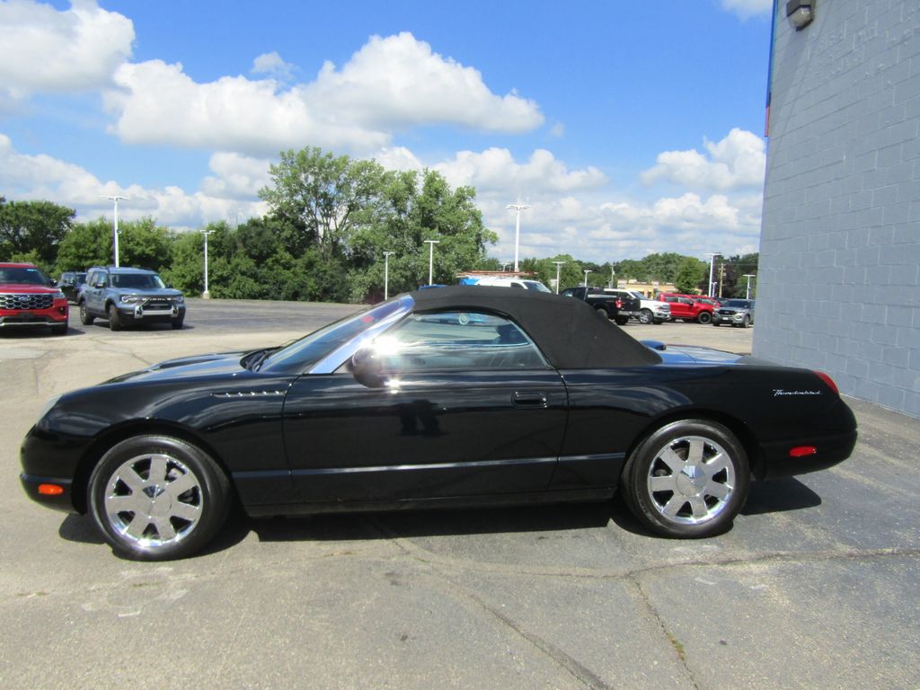 2002 Ford Thunderbird Base photo 20