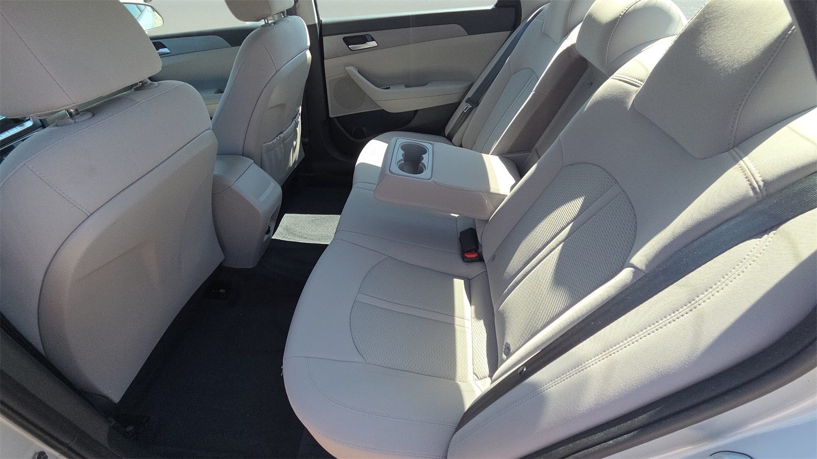 2018 Hyundai Sonata SE Eco photo 18