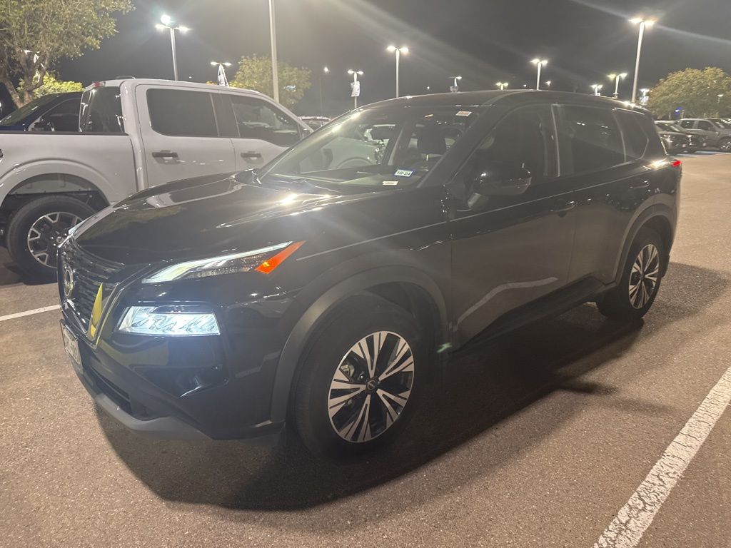 2023 Nissan Rogue SV photo 2