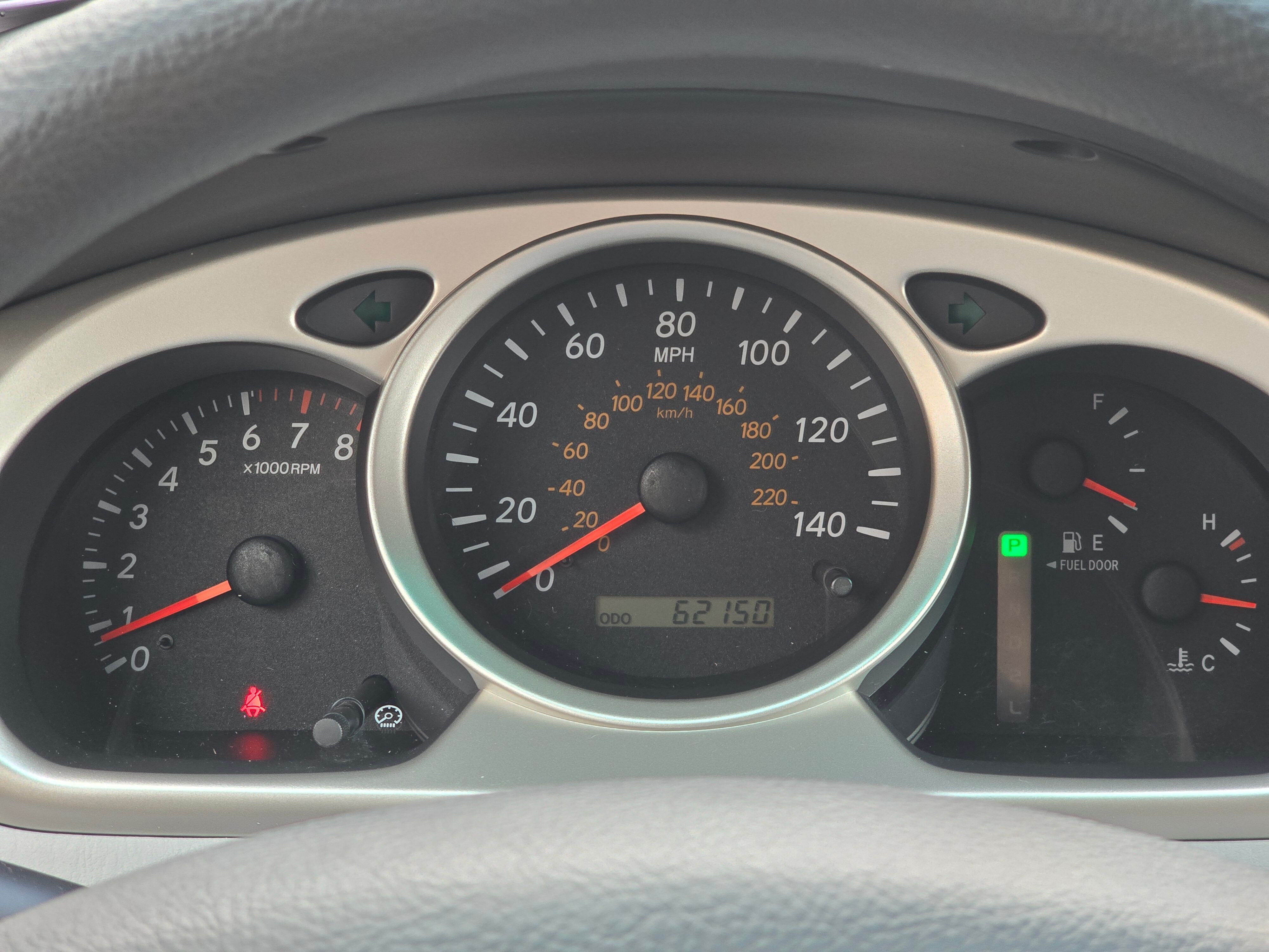 2006 Toyota Highlander Base photo 8