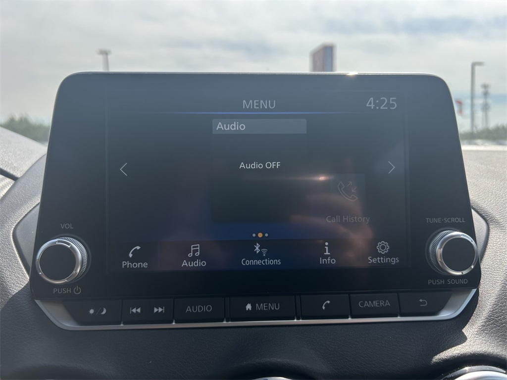 2025 Nissan Sentra SR photo 16
