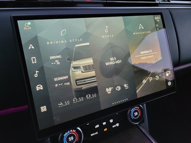 2023 Land Rover Range Rover SE photo 33